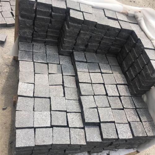 G684 Flamed tiles
